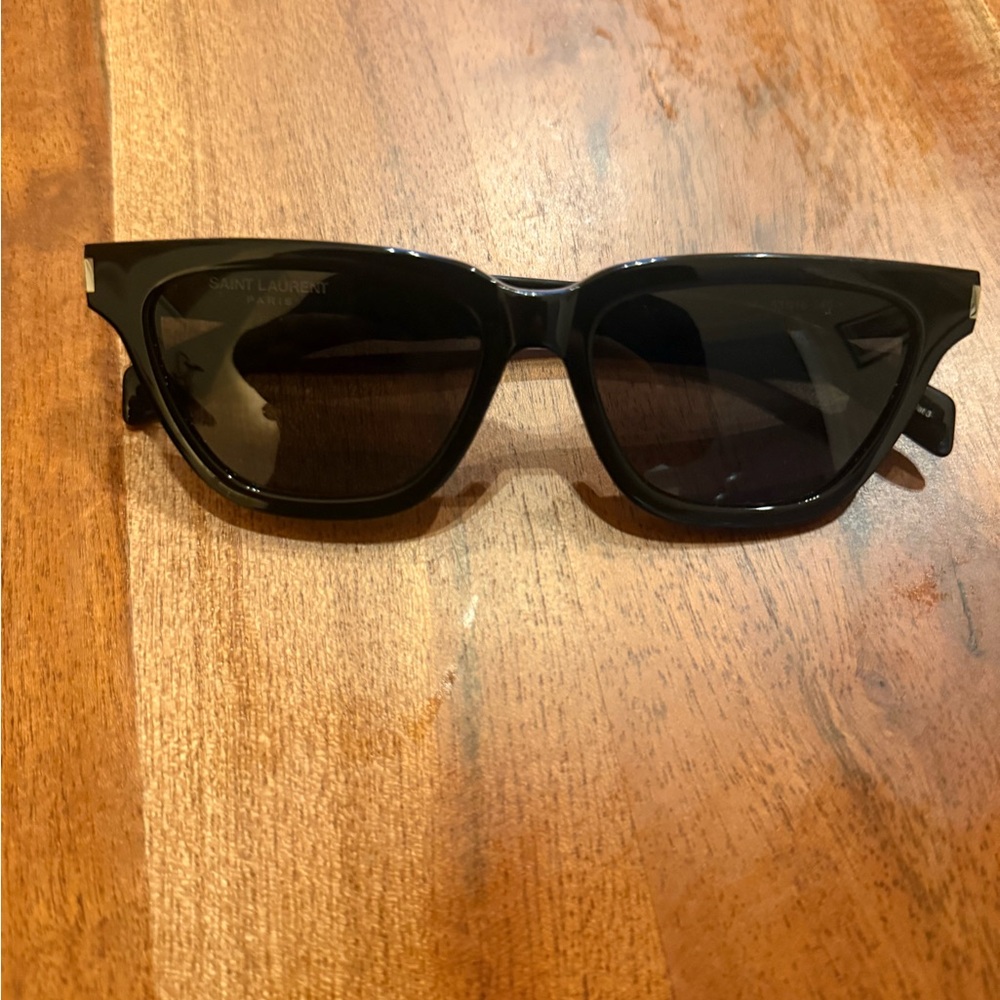 Saint Laurent Classic Black Sunglasses SL 462